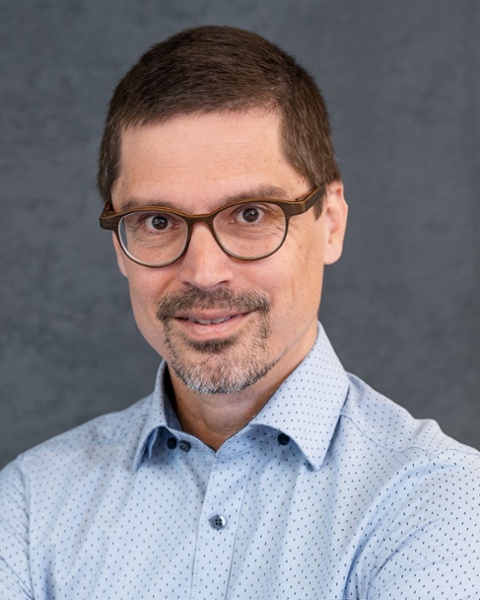 Patrick Püntener AliceBlue